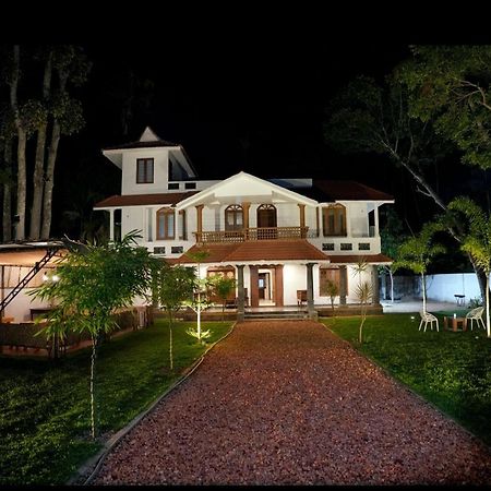 مبيت وإفطار Alappuzha Marari Casa De Victoria المظهر الخارجي الصورة